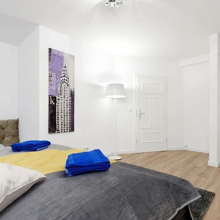 Big Central City Apt. Potsdamer Platz Berlim Exterior foto